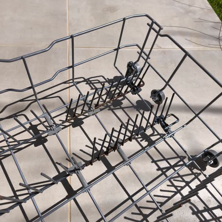 Yazlık Kullanımda Sepetlerde Hızlı Paslanma Ve Ücretsiz Değişim İsteği