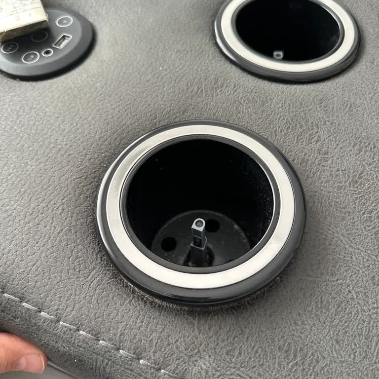 İnegöl Mobilya Grup Kırılan Bardaklık İçin Yedek Parça Talebi Cevapsız