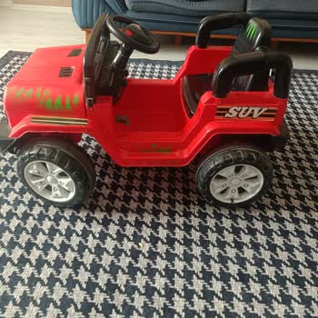 Sürekli Arızalanan Dolu Çocuk Arabası Ve Faturasız Servis İadesi Talebi