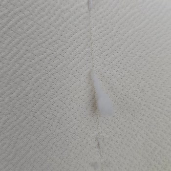 Pantolonda Kesik Ve Yırtık Tespit Edildi, Firmadan Cevap Gelmedi