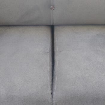 Kelebek Mobilya’da Tekrarlayan Dikiş Delikleri Ve Minder Boşlukları