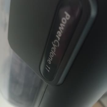 Şarjı Hemen Azalan Philips Süpürge İçin Servis Geri Dönüşü Olmadı Ve Garanti Değişimi Talebi