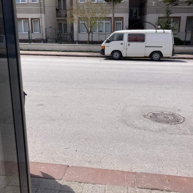 Kütahya Belediyesi 5 Numaralı Hatta Pazar Günleri Otobüs Sıklığı Ve Kapasite Sorunu