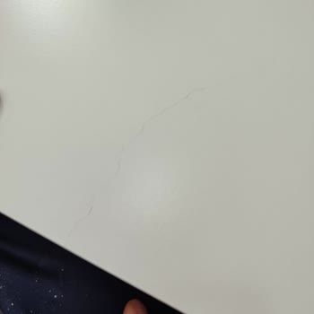 İKEA'dan Kırık Parçalar İçin Zorunlu Tam Söküm Talebi