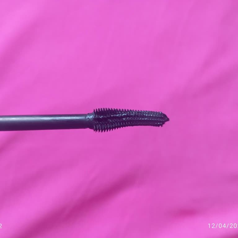 Dolap'ta Sahte Maskara Ve İade Engeli