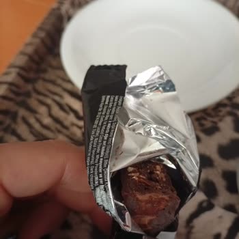 Tadelle Bitter Çikolatasında Yabancı Madde Bulunması Nedeniyle İade Talebi