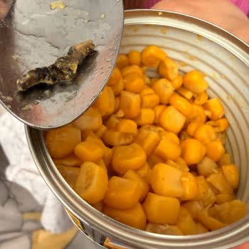 Konserve Mısırda Bulunan Tırtıla Karşı Sağlık Endişesi Ve Telafi Talebi