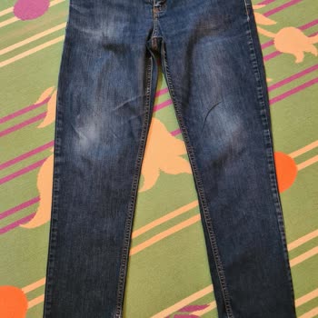 Lee Cooper Marco Slim Pantolonunda Sol Paça Asimetrik Dönüklük Ve Kalıp Hatası