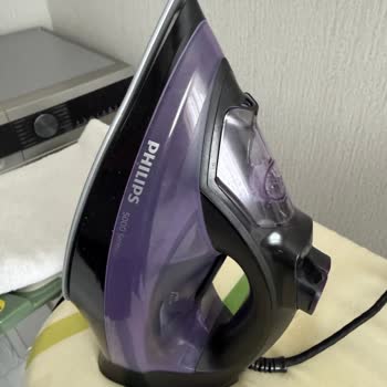 Philips 5000 Ütüsü Tabandan Çıkan Kirli Su ve Leke Sorunu