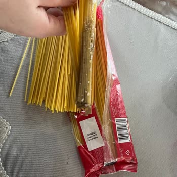 Filiz Spagetti Ürününün Küflenmesi Ve Sağlık Riski