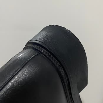 Derimod Botunda Kalite Sorunu Ve İade Talebi