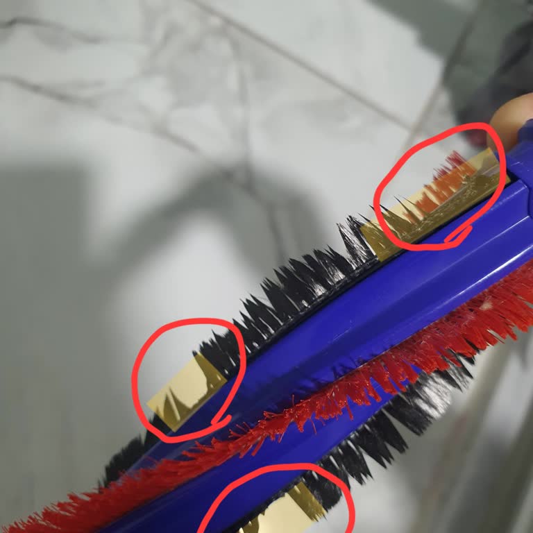 Dyson Süpürge Fırçasının Erimesi: Ücretsiz Yedek Parça Talebi