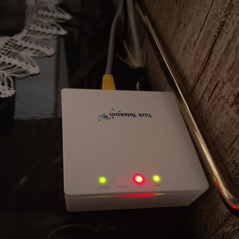 Yeni Kurulan Fiber İnternet Kesildi: Uygun Saatlerde Teknik Destek Talebi