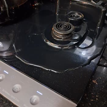 Beko Çay Makinesinde Kettle Kısmından Su Sızıntısı Ve Ücretsiz Tamir Talebi