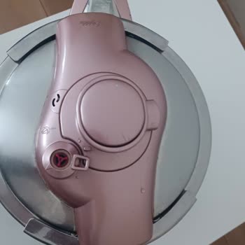 Ar Yıldız Düdüklü Tencerenin Kapağındaki Hava Kaçırma Sorunu Çözülmedi