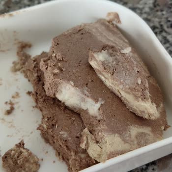 Seyitoğlu Helvasında Zehirli Tat, Yanma Ve Mide Bulantısı