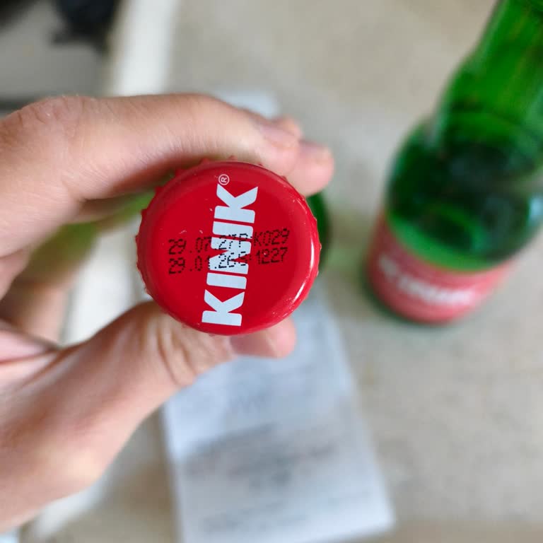 Hamile Kadının Tükettiği Maden Suyunda Küf Ve Pas Sorunu