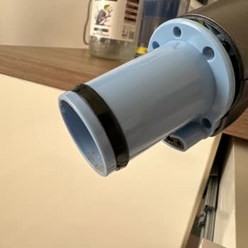 Philips XC7053 Dikey Süpürgede Boru Bağlantısı Kırılması Ve Batarya Ağırlığından Kayma Sorunu