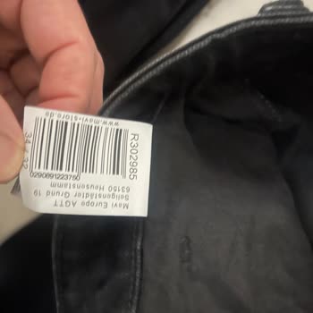 Renk Atması Yaşadığım Jean Ve Tişört İçin Değişim Talebim