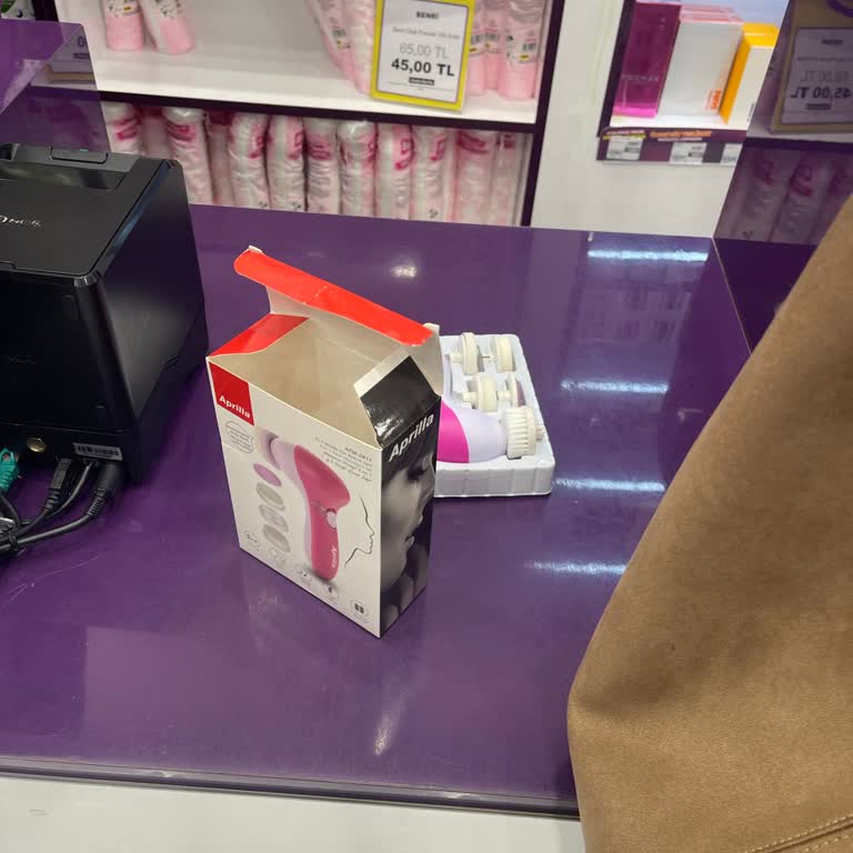 Ayıplı Ürün İadesi Reddedildi: Gratis Mağazalarında Keyfi Uygulamalara Karşı Tüketici Şikayeti
