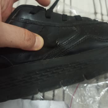 Skechers Gowalk Modelinde Üretim Kusuru: Garanti Reddi Ve Tüketici Hakları İhlali