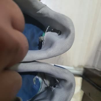 Ayakkabılar 2 Ay Sonra Kullanılamaz Hale Geldi, Satış Sonrası Yardım Reddetti