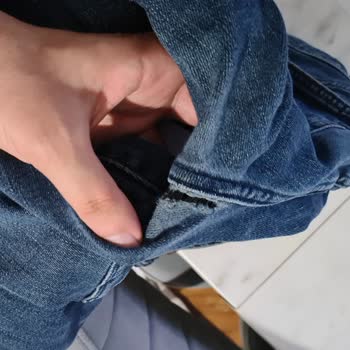 Pahalı Colin’s Pantolonlarım Kısa Sürede Yırtıldı, Güvenim Sarsıldı