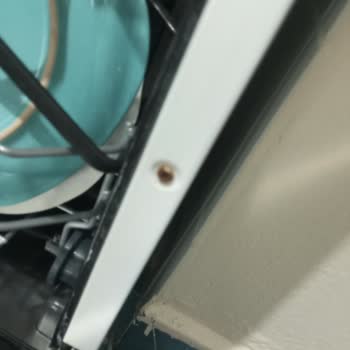 Hoover Çamaşır Ve Bulaşık Makinelerinde Paslanma Ve Çürüme Şikayeti