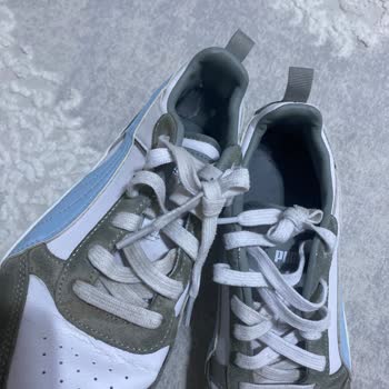 Kısa Sürede Çatlayan Puma Ayakkabısı Ve Mağazadan Yardım Alınamaması