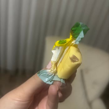 Kent Şekeri İçinde Yabancı Yara Bandı Sağlık Endişesine Neden Oldu