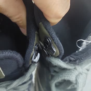 Ayakkabının İç Astarı Kısa Sürede Yırtıldı Ve Bağcık Metalinde Kırılma Şikayeti