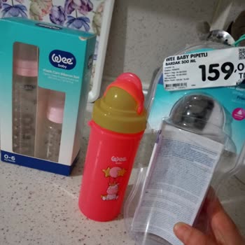 Wee Pipetli Bardakta Eksik İp Askısı, Kullanılamıyor