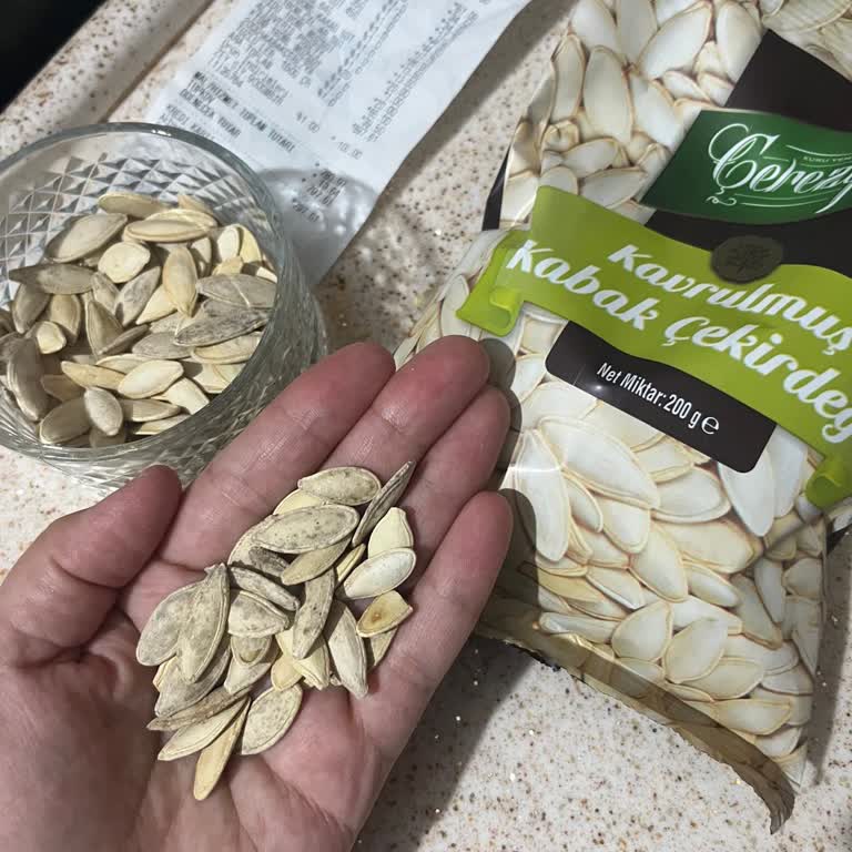 Kabak Çekirdeği Küflü: A101 Şubesinde Hijyen İhlali