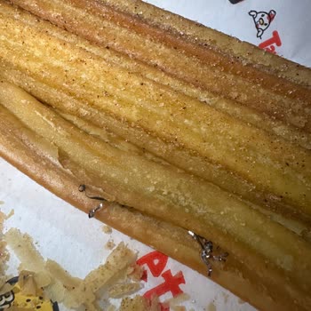 Çocuğuma Gelen Yemekte Tel Bulunması Ve Şekerli Ürün Gönderimi İle Sağlık Riski