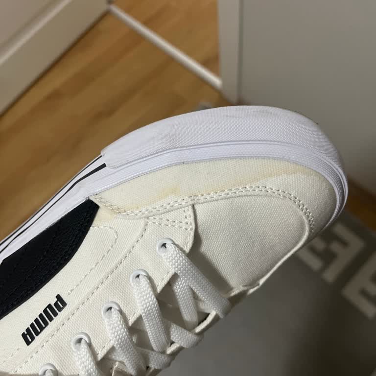 Puma Court Classic'te Tekrarlanan Sarı Lekeler Ve Değişim Problemi