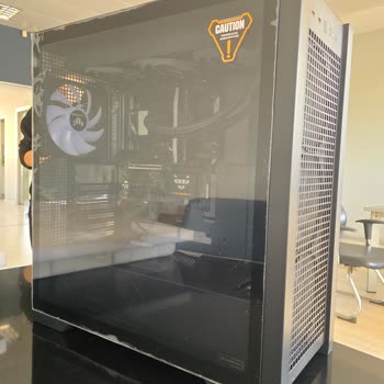 Media Markt'tan Aldığım Bilgisayarda Ekran Kartı Eksik