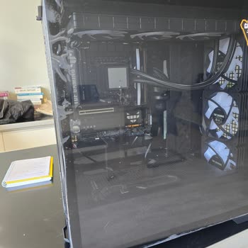 Media Markt'tan Aldığım Bilgisayarda Ekran Kartı Eksik