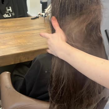 Yanıltıcı Fiyatlandırma Ve Kalitesiz Saç Rengi İşlemi