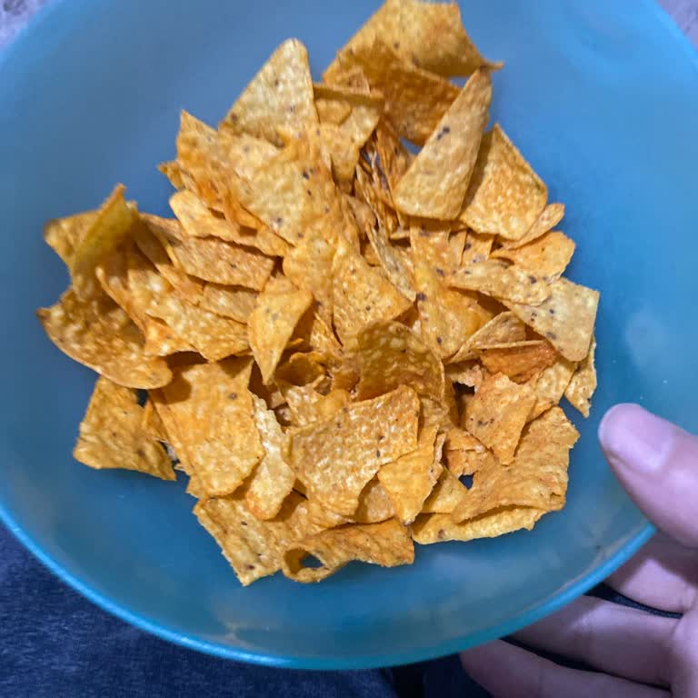 Bayat Ve Baharatsız Doritos Cipsi