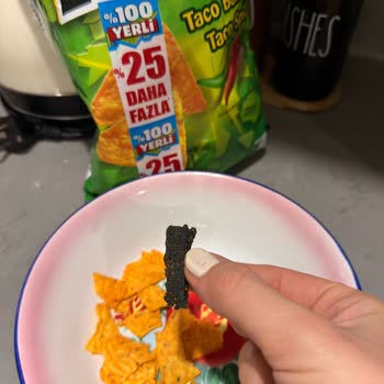 Patos Taco Sos'ta Yanmış Yabancı Parça Bulundu