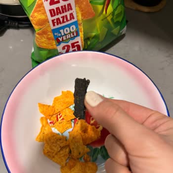 Patos Taco Sos'ta Yanmış Yabancı Parça Bulundu