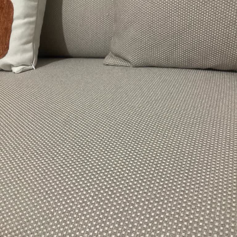 Yanlış Renk Ve Gecikmiş Teslimat Şikayeti