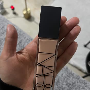 Cildime Zarar Veren Ve Orijinal Olmadığı Şüpheli Fondöten İçin Tam İade Talebi