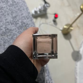 Cildime Zarar Veren Ve Orijinal Olmadığı Şüpheli Fondöten İçin Tam İade Talebi