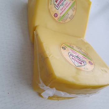 Yanıltıcı Eski Kaşar Açıklaması Ve İade İsteği