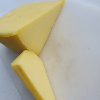 Yanıltıcı Eski Kaşar Açıklaması Ve İade İsteği