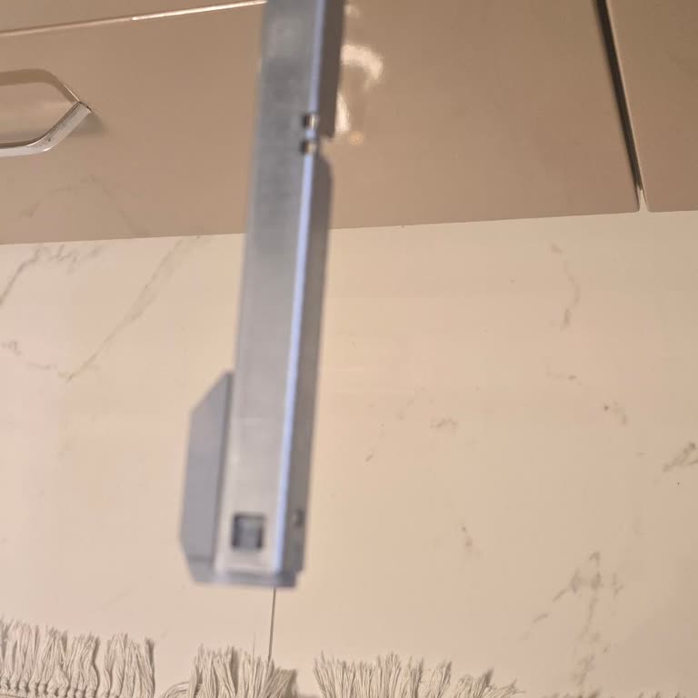 Samet Çekmece Ray Sisteminde Kırılan Yedek Parça Tekli Temin Edilemiyor