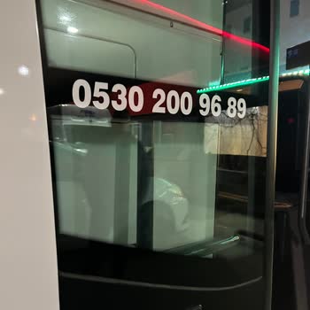 Arızalı Otobüste Yüksek Sıcaklık Ve Kablo Sorunu Nedeniyle Süha Turizm'de Mağduriyet