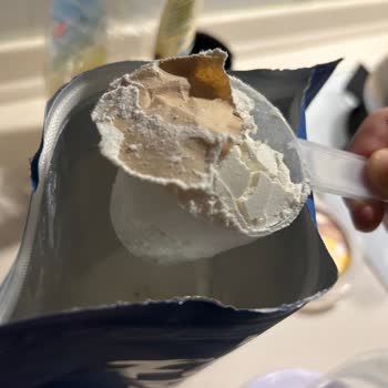 Rice Cream Ürününün İçinde Karton Hatası