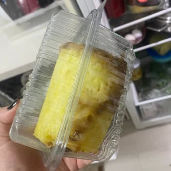 Çürük Ananas Teslimatı Ve Müşteri Hizmetlerinden Yanıt Yok